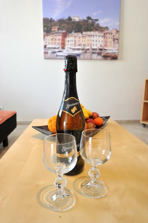 Apartment Near Stavros Niarchos Park & Acropolis Athene Buitenkant foto